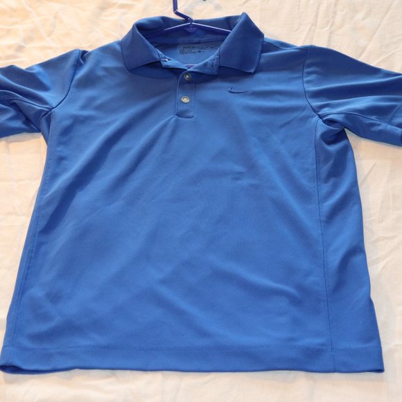 **SOLD**  Boys Nike Polo Shirt - Picture 4 of 5